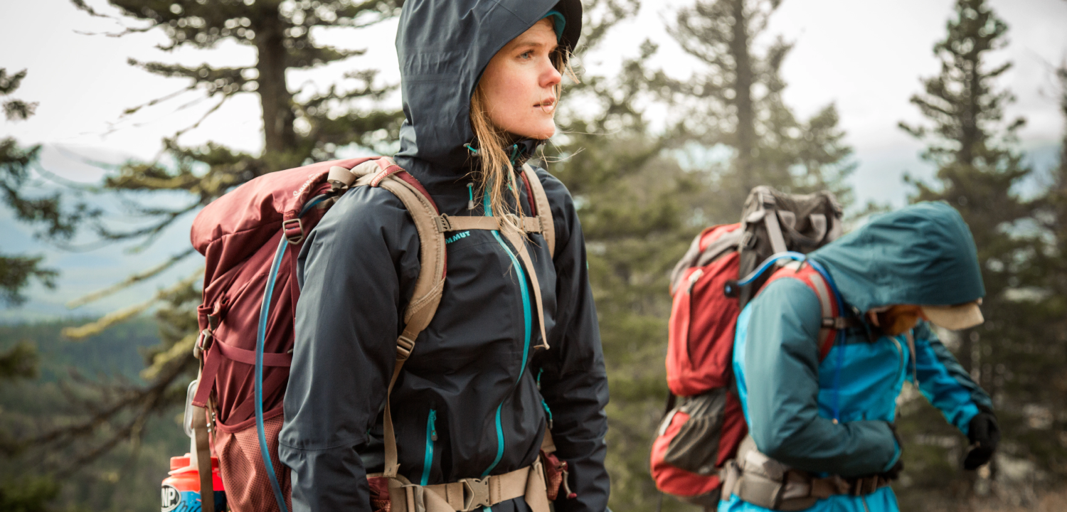 Подробнее о статье Лучшая экипировка и одежда для хайкинга: инструкция для новичков